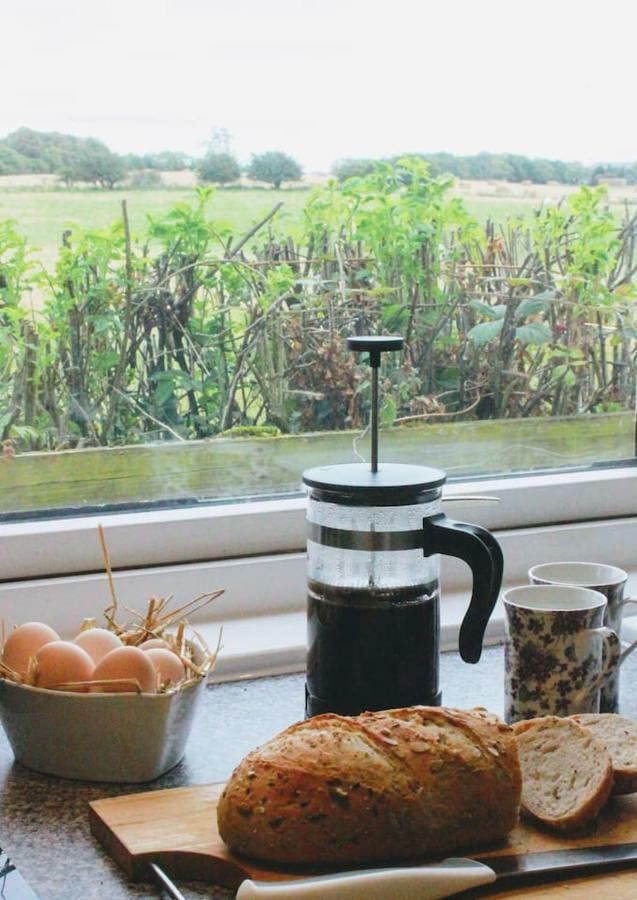 Bastle Retreats Farm Cottage Duns Extérieur photo